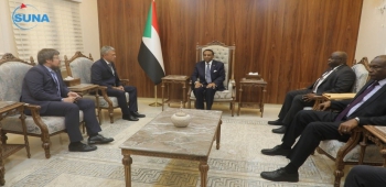 Prime Minister Meets Russian Ambassador to Sudan