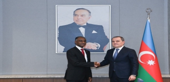 Sudan, Azerbaijan Discuss Peace Initiative and Boost Cooperation