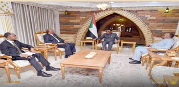 Prime Minister Reviews Performance of Foreign Ministry and Diplomatic Missions