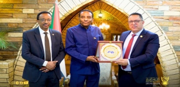 Prime Minister Meets Secretary-General of Arab Research Councils Union as Regional Office Reopens in Khartoum