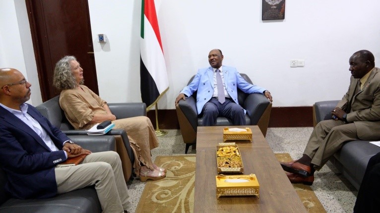 Foreign Minister Meets UN Resident Humanitarian Coordinator in Sudan